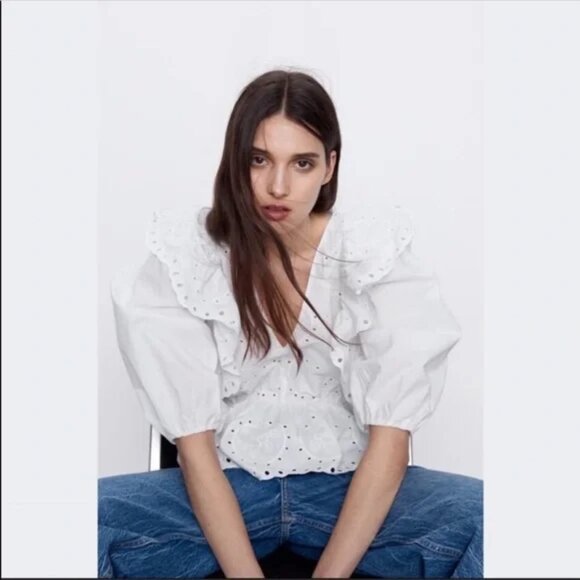 ZARA EYELET RUFFLE PUFF SLEEVE COTTON OUTWORK OPENWORK EMBROIDERED TOP - Picture 2 of 10